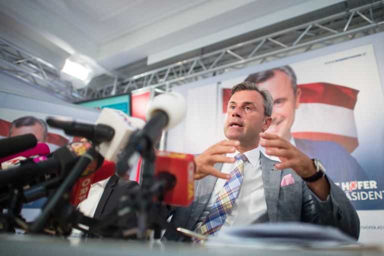 Σκηνικό αβεβαιότητας για την προεδρία της Αυστρίας, «ευνοούμενη» η ακροδεξιά | tovima.gr