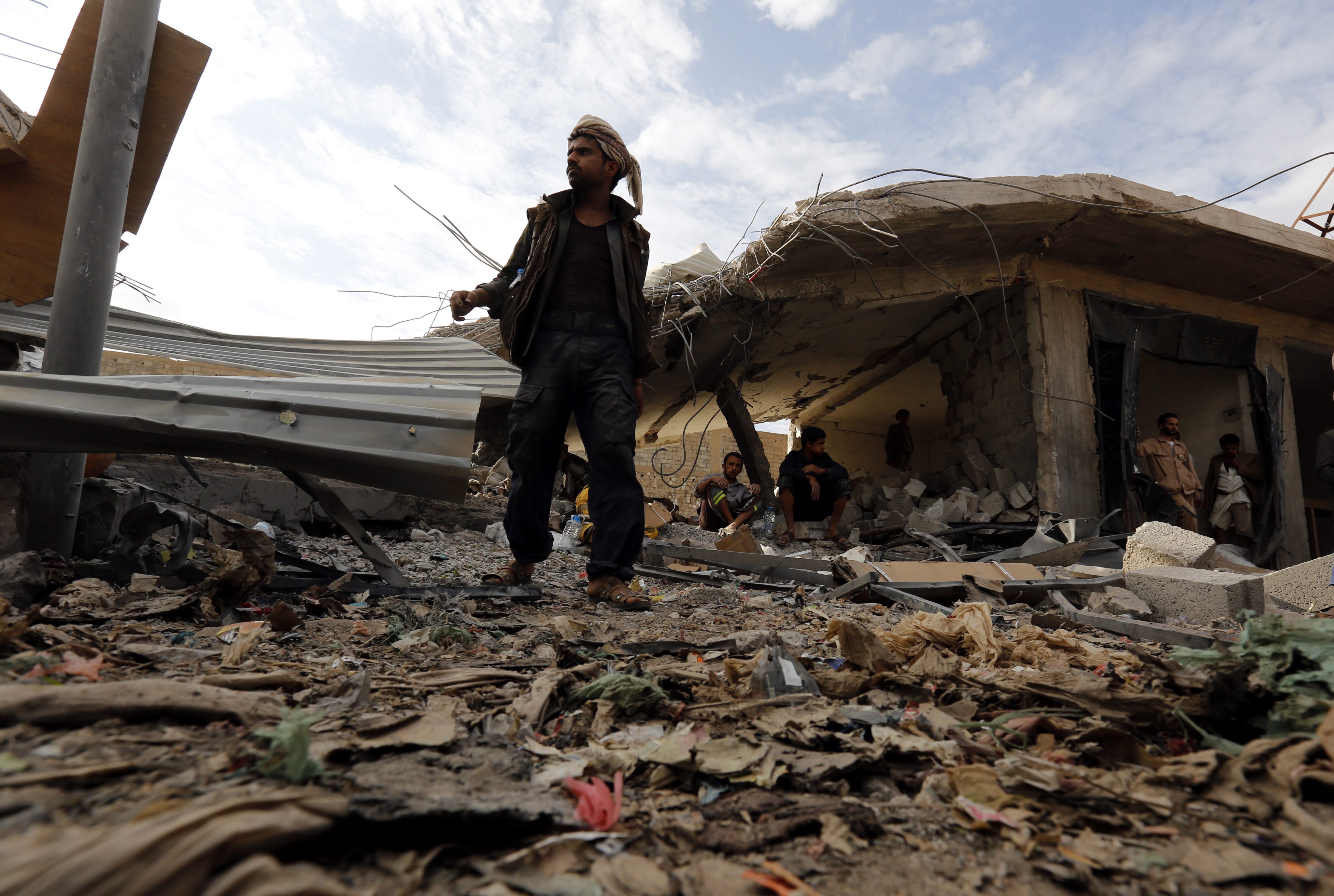 Τουλάχιστον 10.000 ζωές έχει στοιχίσει ο πόλεμος στην Υεμένη