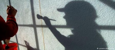 Deutsche Welle: Θύματα εργασιακής εκμετάλλευσης οι πρόσφυγες