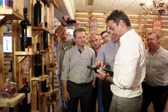 Τρύπα στο νερό ο φόρος στο κρασί από 70 εκ. στα ταμεία 4 εκ.