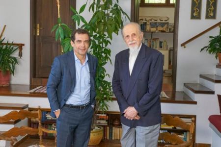 Ο Κωνσταντίνος Μαρκουλάκης συνομιλεί με «Κορυφές»