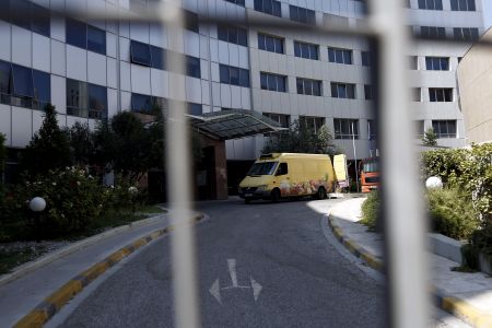 Λευκός καπνός για τον μαραθώνιο-θρίλερ για τις τηλεοπτικές άδειες – Συντάσσεται το πρακτικό