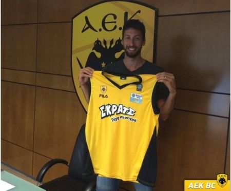 Α1 μπάσκετ: Επίσημα παίκτης της ΑΕΚ ο Ούκιτς