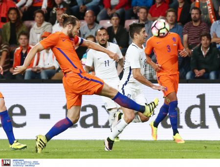 Ποδόσφαιρο: Ολλανδία – Ελλάδα 1-2