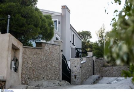 Ποιοι βάζουν βόμβες σε επιχειρηματίες