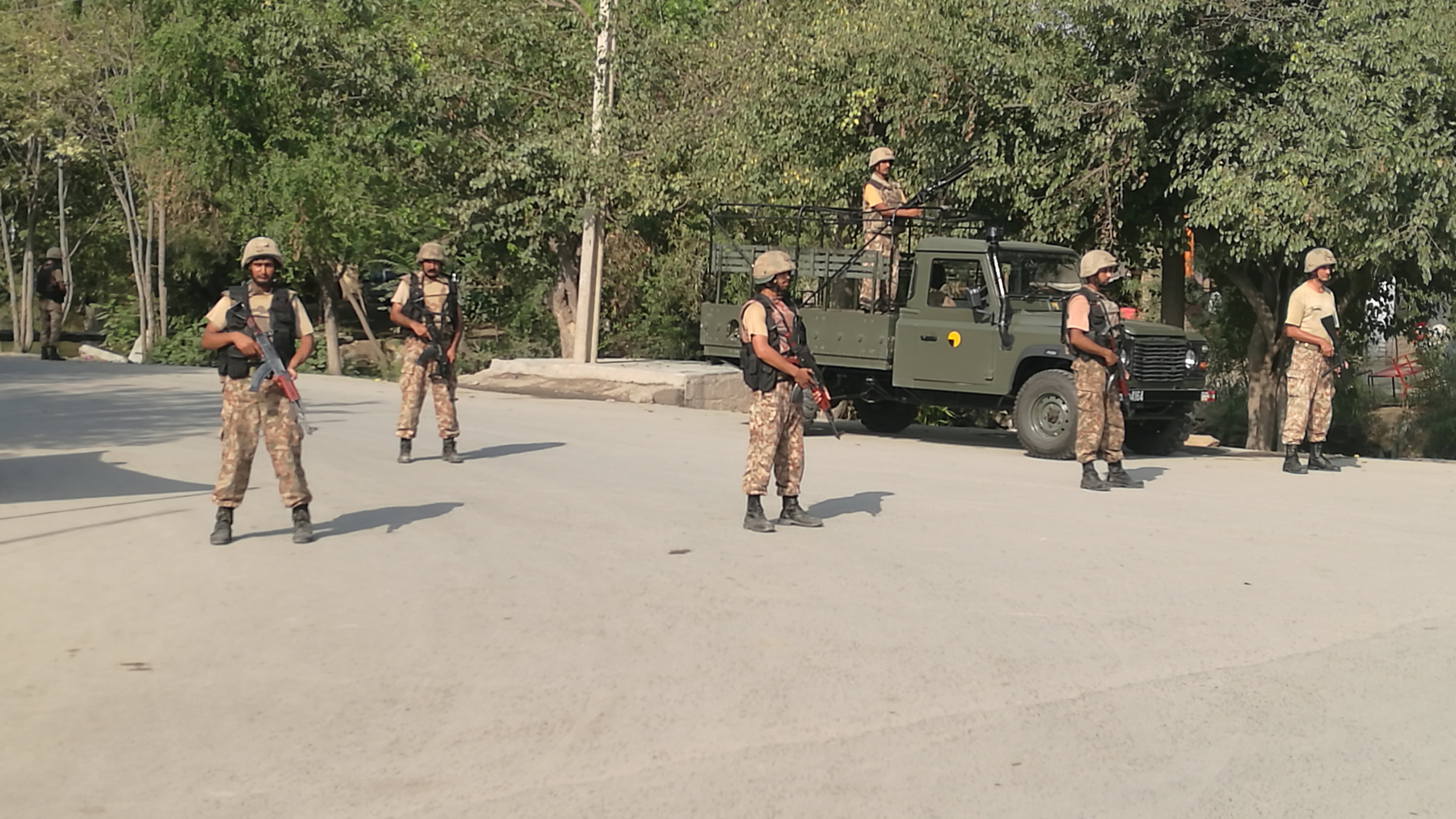 Πακιστάν: Αμυντική στάση τηρεί ο στρατός της χώρας
