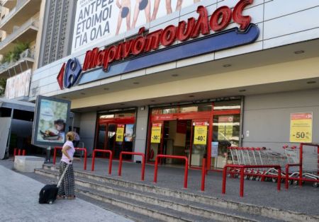 Αγώνας δρόμου για τη Μαρινόπουλος