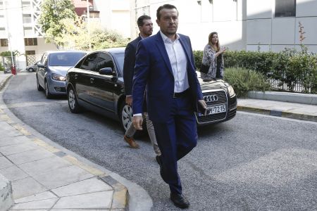 Παππάς στη Handelsblatt: Στην ώρα της η δόση των €2,8 δισ.