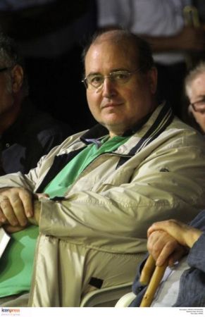 Σύντροφοι «καρφώνουν» συντρόφους