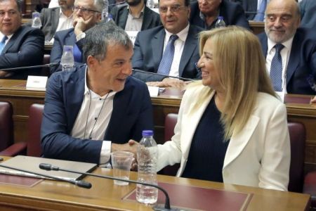 Πλούσιοι ή αστοί;