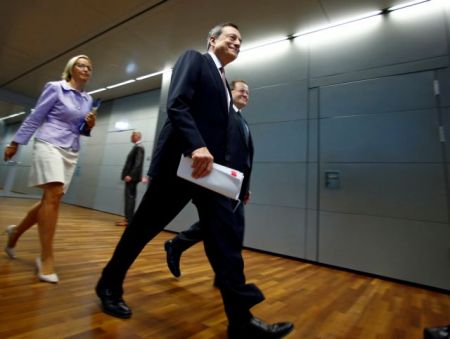 Τον Δεκέμβριο η επέκταση στο «τύπωμα χρήματος» από τον Ντράγκι