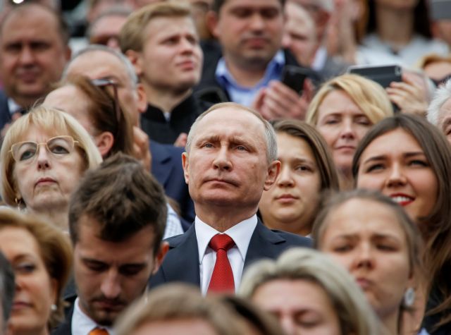 Τα μυστικά της κυριαρχίας του Πούτιν και η νεοαυτοκρατορική ρητορική