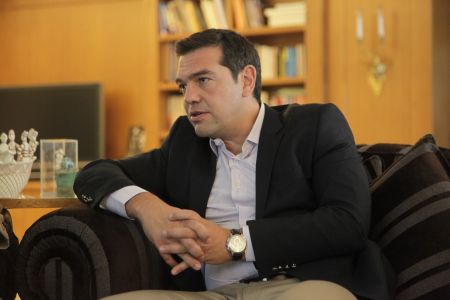 Τσίπρας:Δεν βοηθούν στο προσφυγικό οι αντιδράσεις στο Ωραιόκαστρο