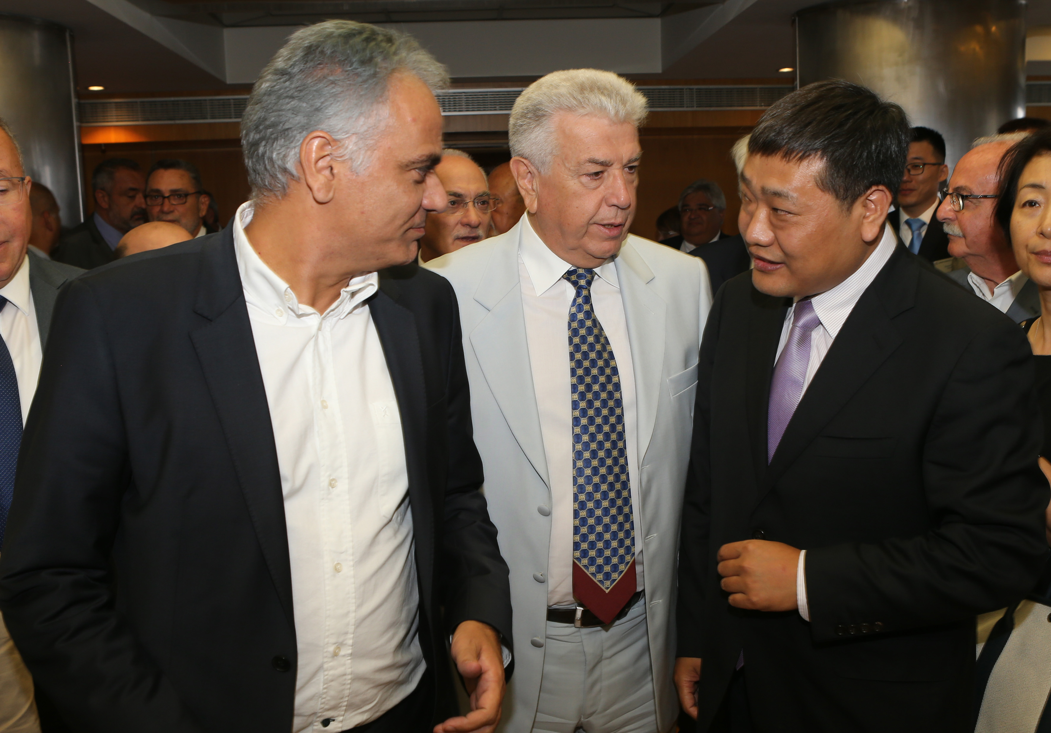 Υπεγράφη το μνημόνιο συνεργασίας ΔΕΗ και κινεζικής CMEC