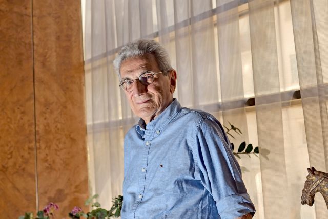 Τόνι Νέγκρι: «Αυτό που λέμε ζωή έχει μετατραπεί σε επιβίωση»