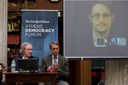 Παρέμβαση Σνόουντεν στο Athens Democracy Forum