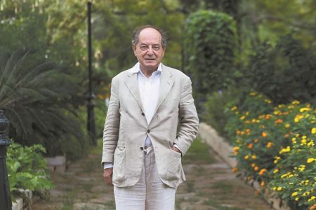 Μια ζωή πλεγμένη με μύθους