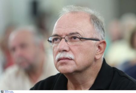 Παπαδημούλης: Ιστορική ευκαιρία για επίλυση του ονοματολογικού