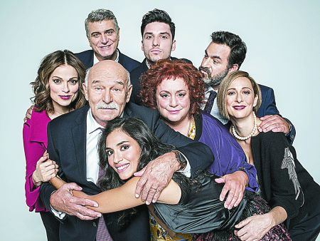 Επέλαση της μυθοπλασίας