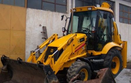 Μετέφεραν ασθενή με τον «κουβά» της μπουλντόζας