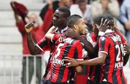 Τα ρεκόρ των ισχυρών και τα όνειρα των μικρομεσαίων