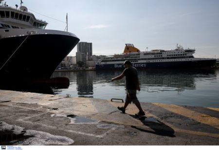 Ενδεχόμενο νέων αυξήσεων στα εισιτήρια των πλοίων