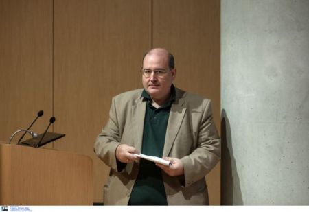 Φίλης: Οι κινήσεις Καμμένου στοιχίζουν σημαντικά  στην εικόνα της κυβέρνησης