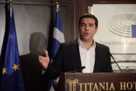 Πρόσκληση Τσίπρα στον Κουβέλη