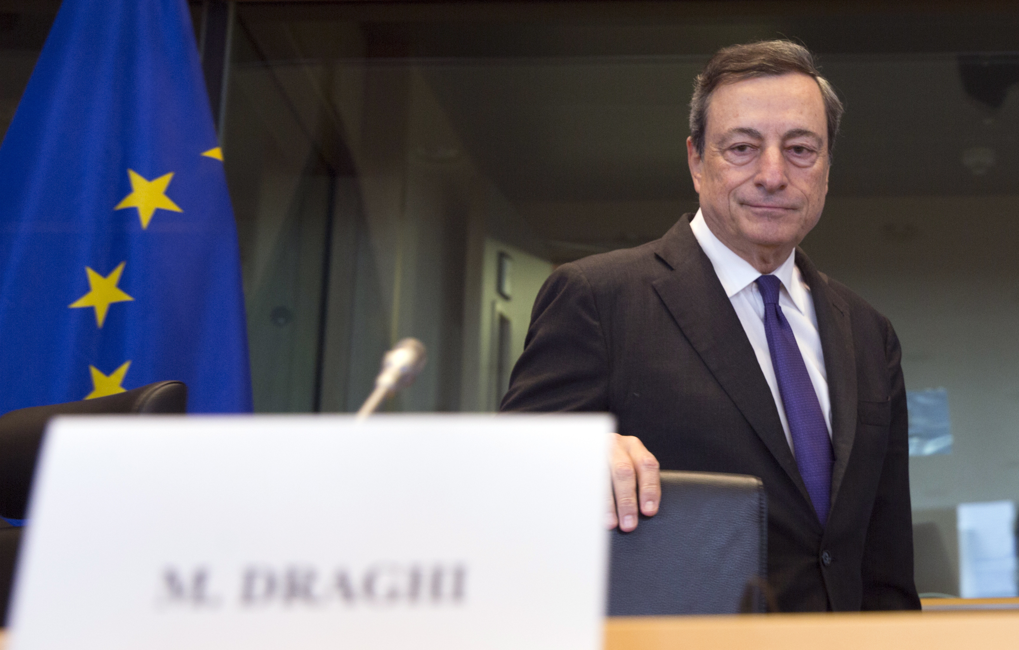Ντράγκι: Η ΕΚΤ χρειάζεται βοήθεια, λειτουργεί κοντά στο χαμηλότερο όριο