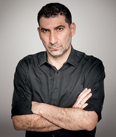 Ο Γιάννης Οικονομίδης στο Εθνικό Θεάτρο