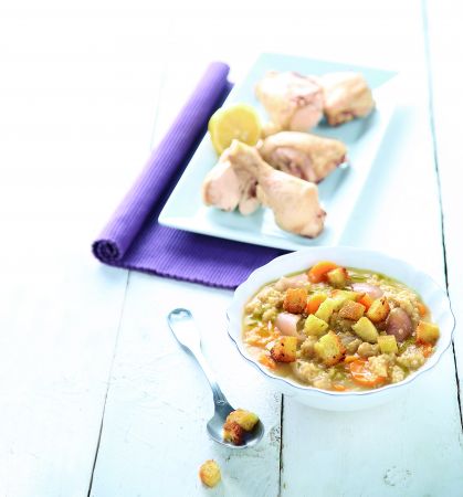 Κοτόσουπα με ξινόχοντρο και δίκταμο