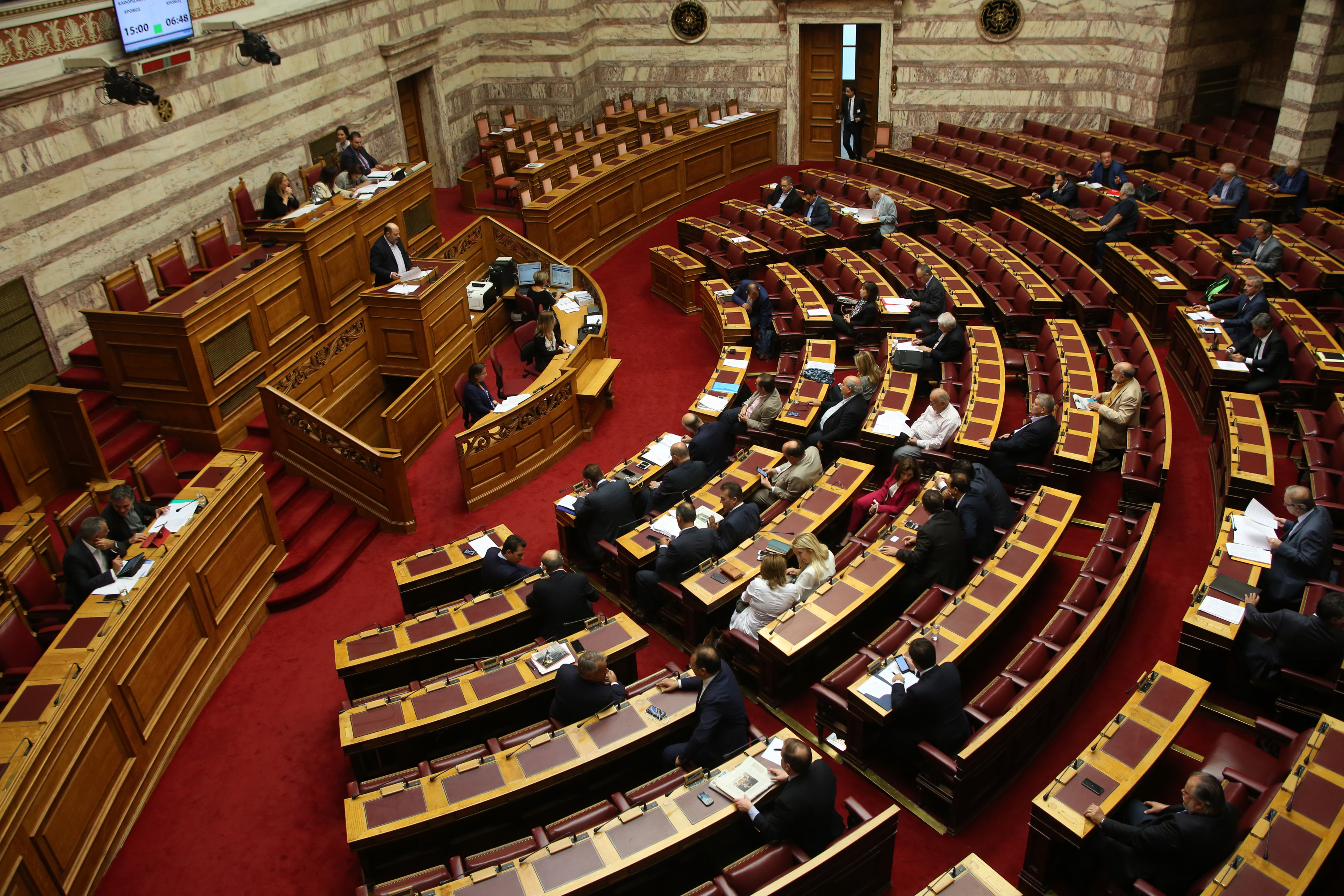 Δέχτηκε την πρόκληση Κυρ. Μητσοτάκη ο Αλ. Τσίπρας: «Ναι» σε προ ημερησίας διάταξης συζήτηση στη Βουλή για διαπλοκή και διαφθορά