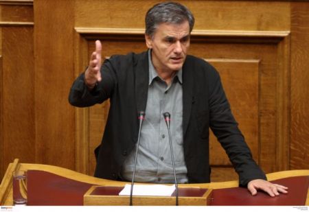 Τσακαλώτος: «Ο καβγάς για το αν πρέπει να πάρουμε άλλα μέτρα ή αν θα υπάρξει ένας άλλος μηχανισμός είναι λόγω διαφωνίας ΔΝΤ – Θεσμών»