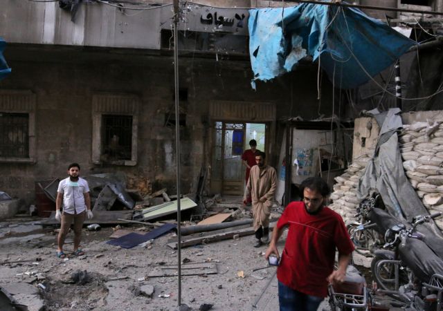 Οι δυνάμεις του Άσαντ χτυπούν νοσοκομείο στο Χαλέπι