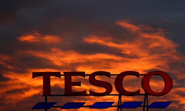 H Tesco αποσύρει προϊόντα της Unilever λόγω διαφωνιών για τις τιμές στον απόηχο του Brexit | tovima.gr