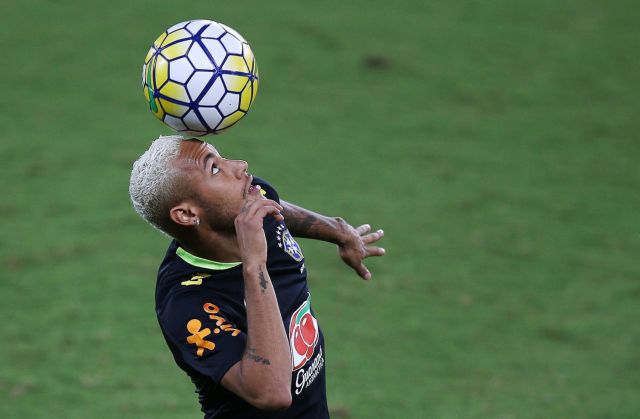 Οι ποδοσφαιριστές που «τρέχουν» να προλάβουν το Μουντιάλ