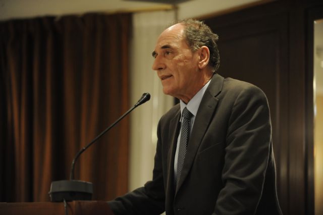 Stathakis: “Private investments are key to exiting the crisis”