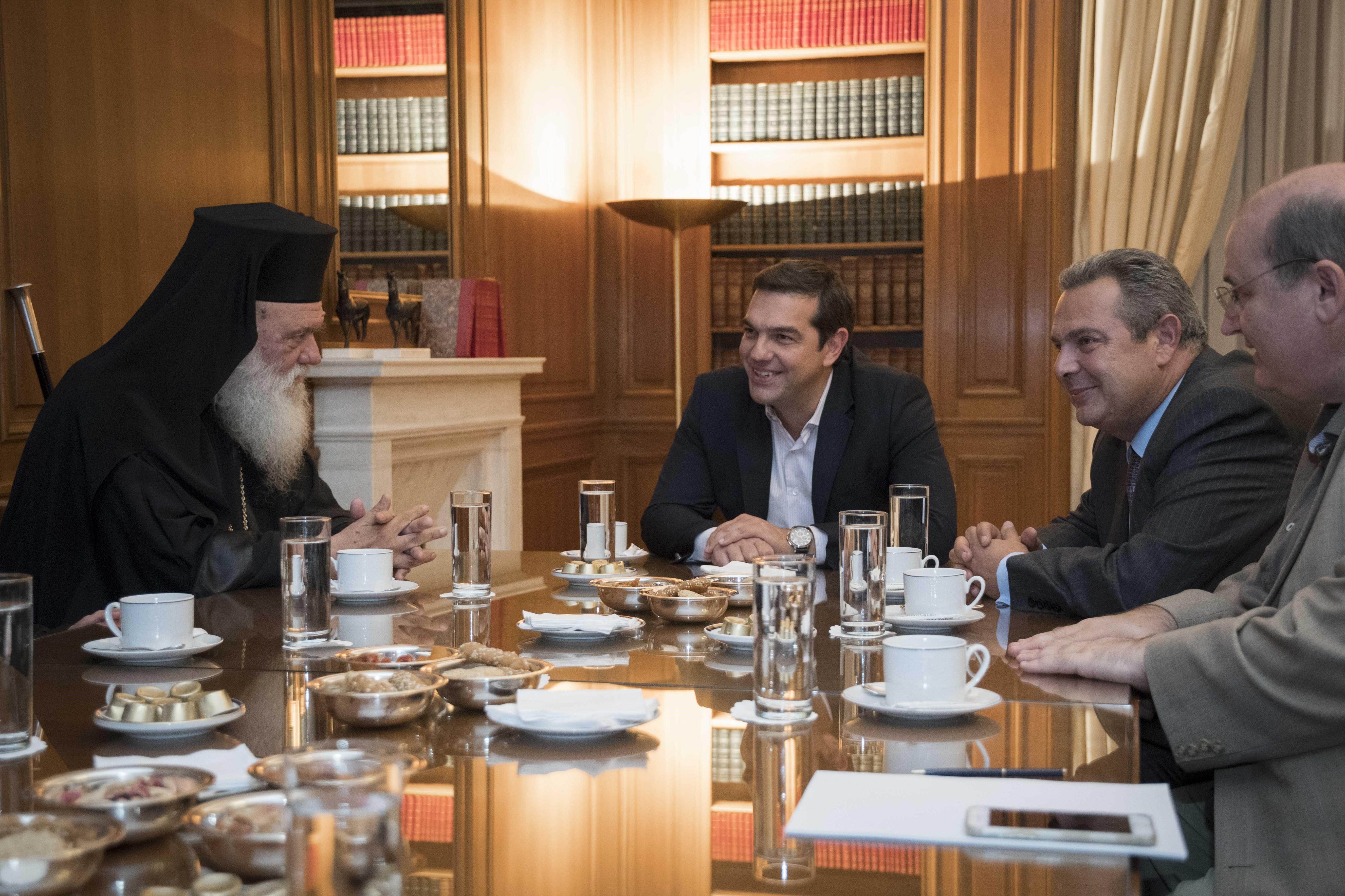«Ήρθησαν οι παρεξηγήσεις» στη συνάντηση του Πρωθυπουργού με τον Αρχιεπίσκοπο στο Μαξίμου