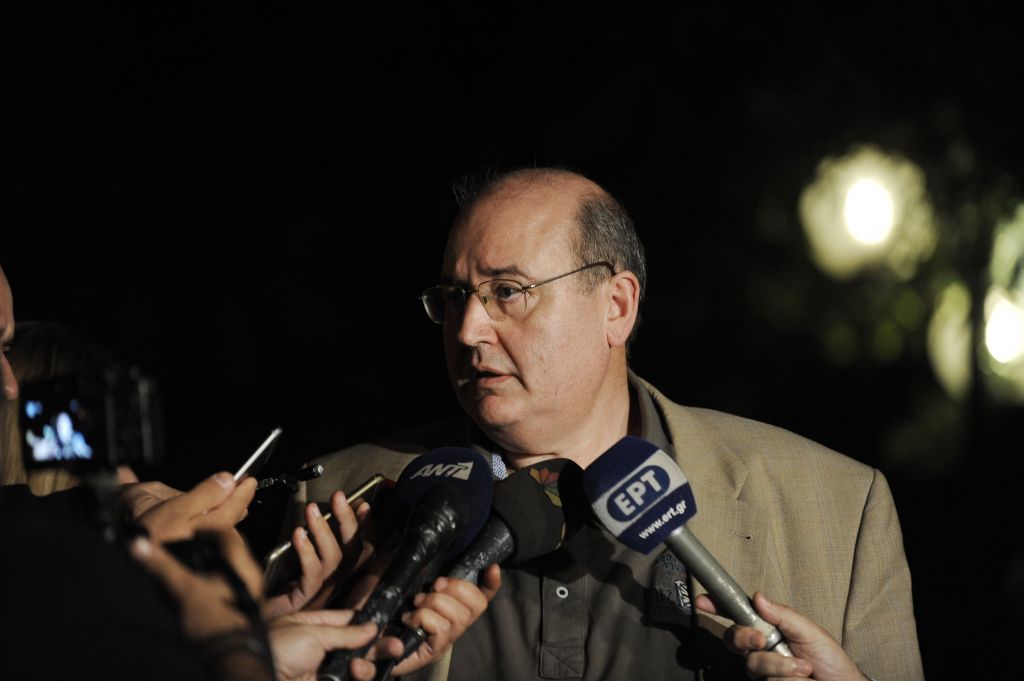 Φίλης για θρησκευτικά: Διάλογος ναι, συναπόφαση όχι