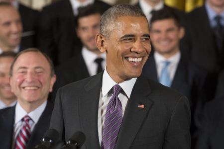 Καθώς ο Ομπάμα φεύγει, η δημοτικότητά του ενισχύεται