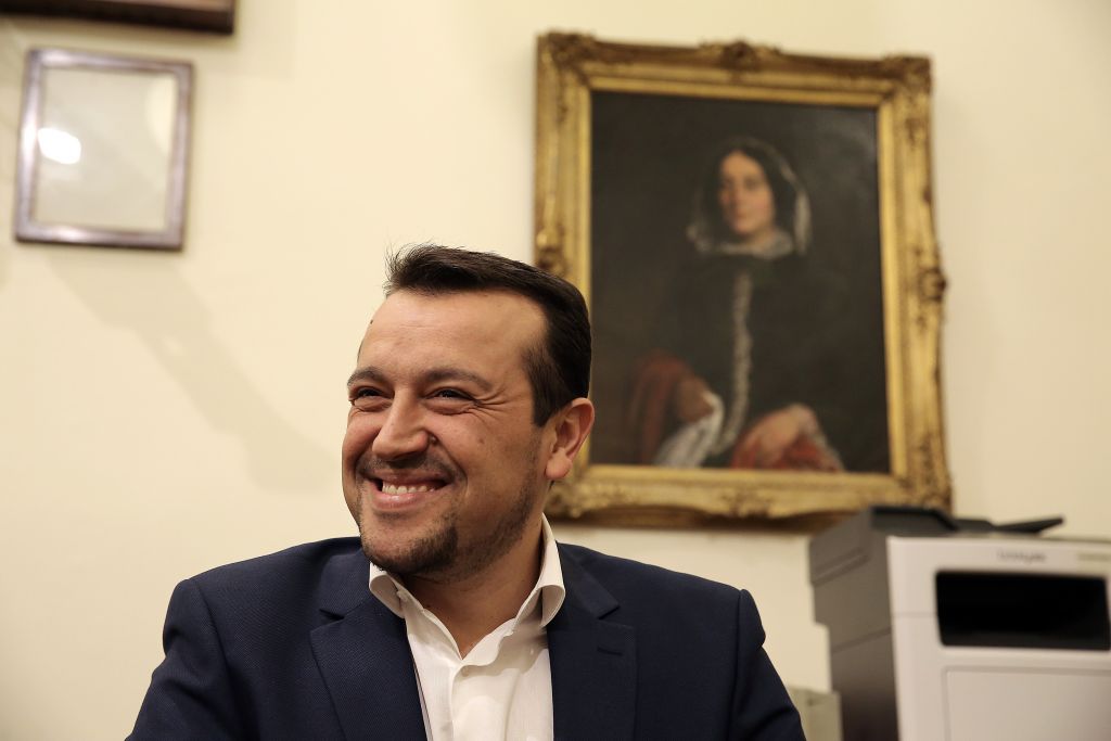 «Ο νόμος Παππά δεν “πέφτει”» δηλώνει ο υπουργός Επικρατείας