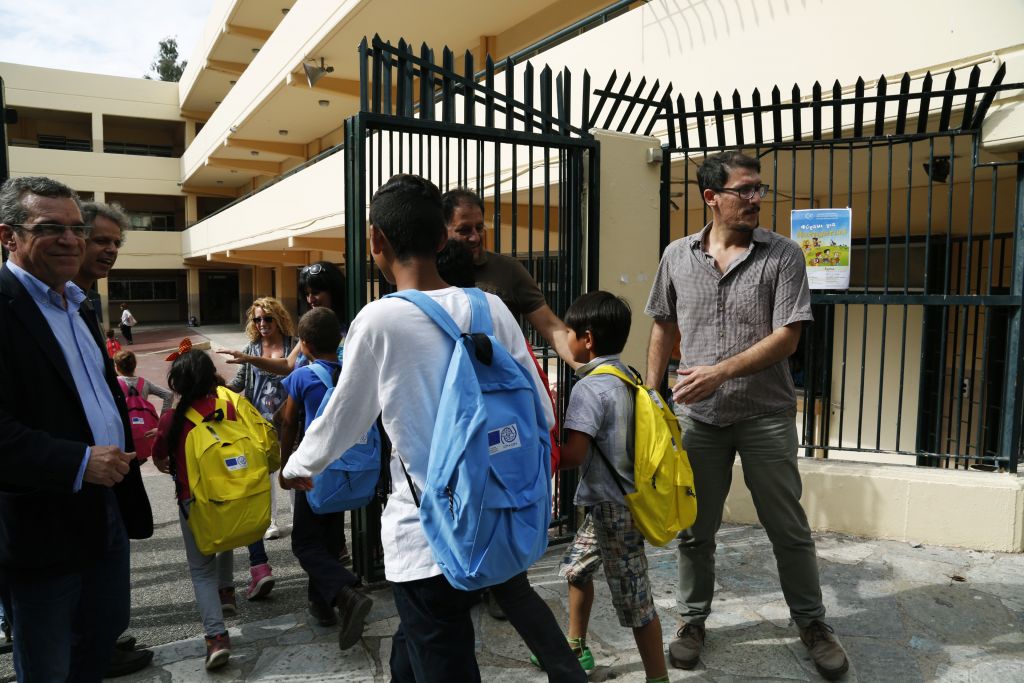 Ποσόν 1,63 δισ. ευρώ οι ετήσιες εκπαιδευτικές δαπάνες γονέων για γυμνάσια – λύκεια