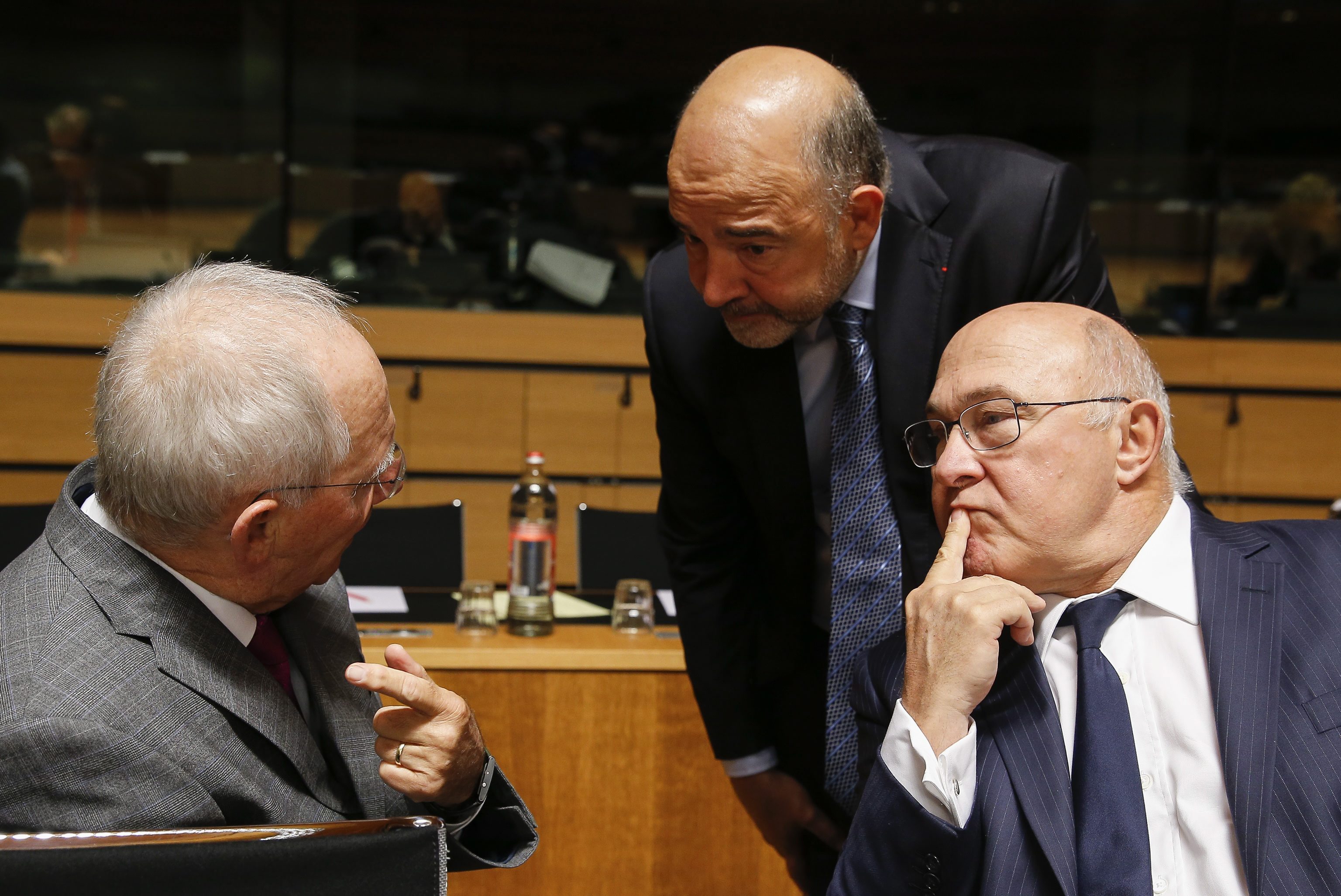 Σαπέν: Εύχεται να υπάρξει συμφωνία για την Ελλάδα στο Eurogroup