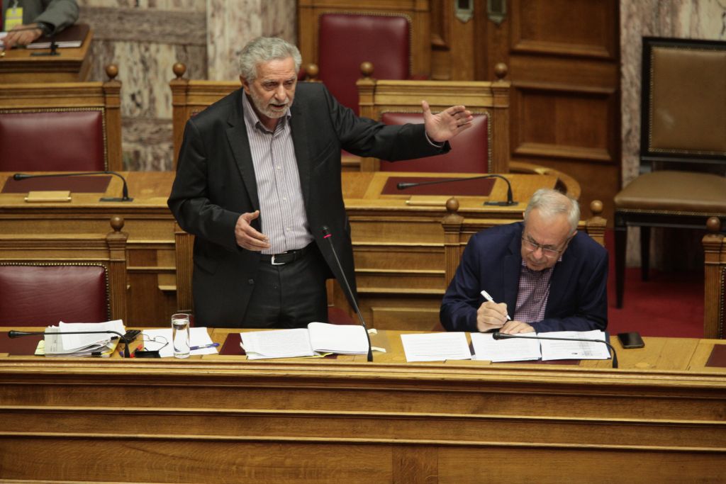 Αντιπαράθεση Δρίτσα – Κεδίκογλου για την τραγωδία της Αίγινας