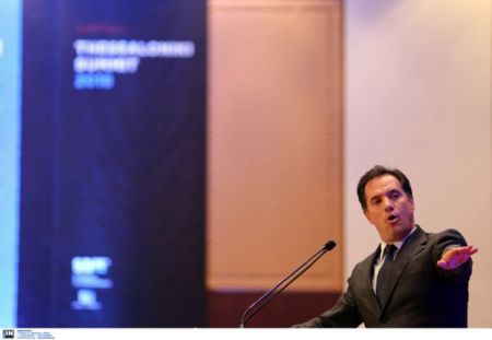 Για «ακροδεξιό παραλήρημα» κατηγορούν τον Γεωργιάδη ΣΥΡΙΖΑ-ΚΚΕ