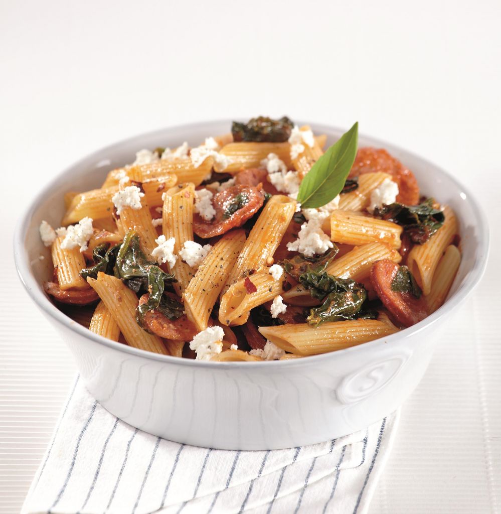 H ΠΡΟΤΑΣΗ ΤΗΣ ΗΜΕΡΑΣ Πένες με λουκάνικα, σπανάκι και φέτα