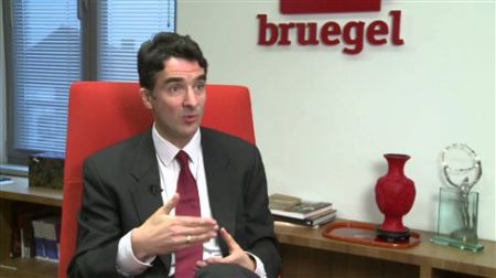 Bruegel Institute: “Greece will need a fourth bailout in 2018”