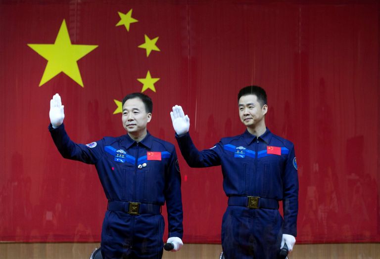 Εκτοξεύεται την Δευτέρα το Shenzhou-11 με δύο αστροναύτες | tovima.gr