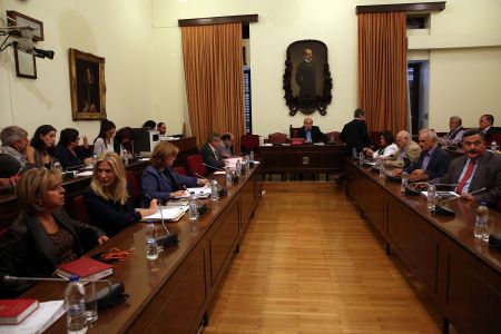 Την Πέμπτη η συνδιάσκεψη των προέδρων της Βουλής για το ΕΣΡ