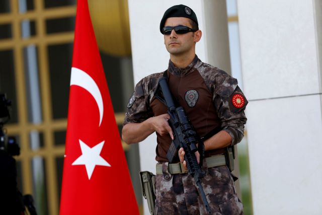 Συναγερμός στην Τουρκία για τον εντοπισμό ατόμων που σχεδιάζουν επιθέσεις | tovima.gr